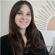 Je suis sophrologue et je peux proposer des exercices de concentration, de confiance en soi et d'optimisation des capacités
